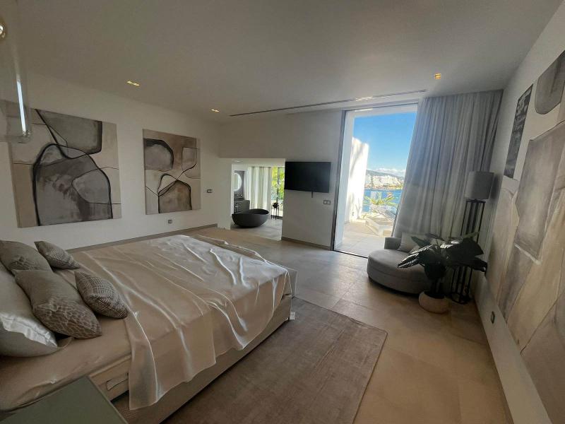 Luxury Beachfront Villa for Sale in Cala Vinyes , Cala Vinyas 