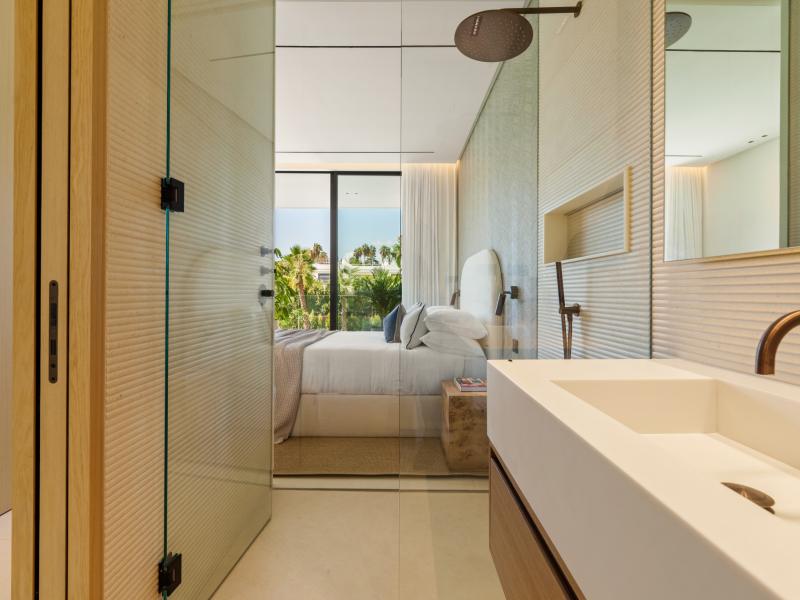 Contemporary Luxury Villa for Sale in Lomas de Marbella Club, Marbella Golden Mile , Marbella 