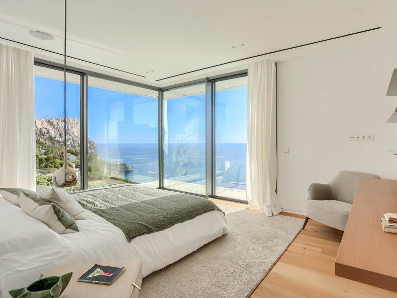Spectacular Contemporary Villa for Sale in Cala Llamp , Port Andratx 