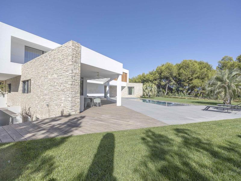 Luxury Villa for Sale on Escorpión Golf Course , Valencia 