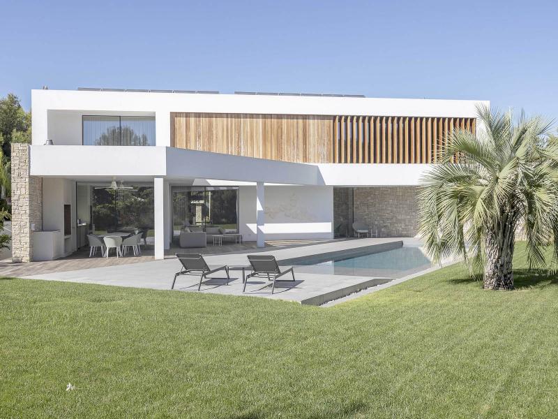 Luxury Villa for Sale on Escorpión Golf Course , Valencia 