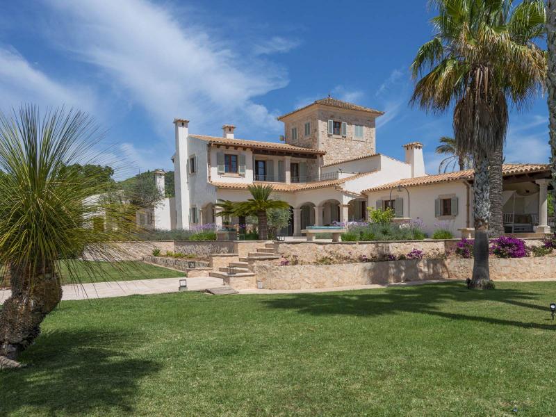 Luxury Estate for Sale in Cas Concos , 