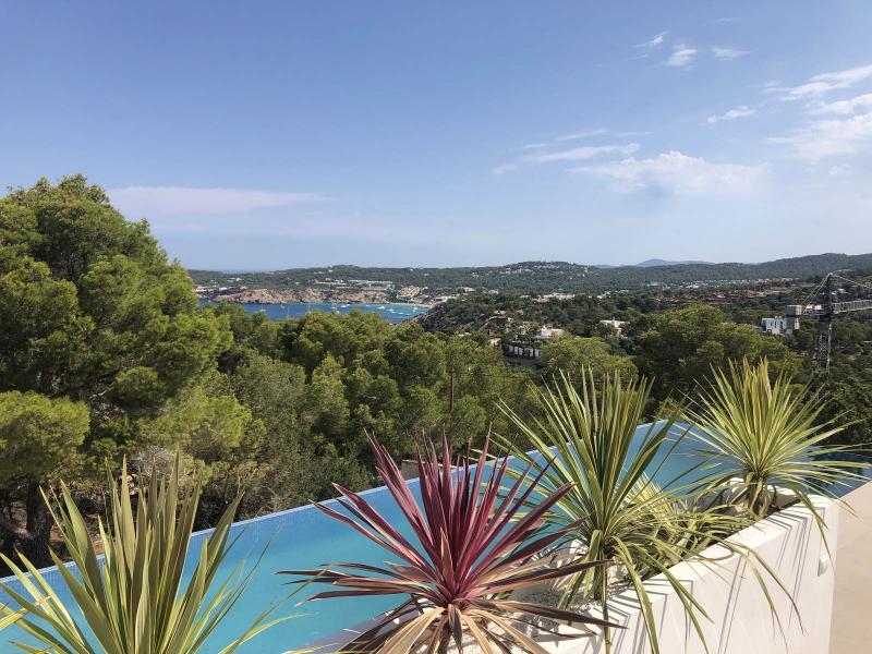 Renovated Luxury Villa for Sale in Cala Molí, Ibiza , Sant Josep de sa Talaia, 
