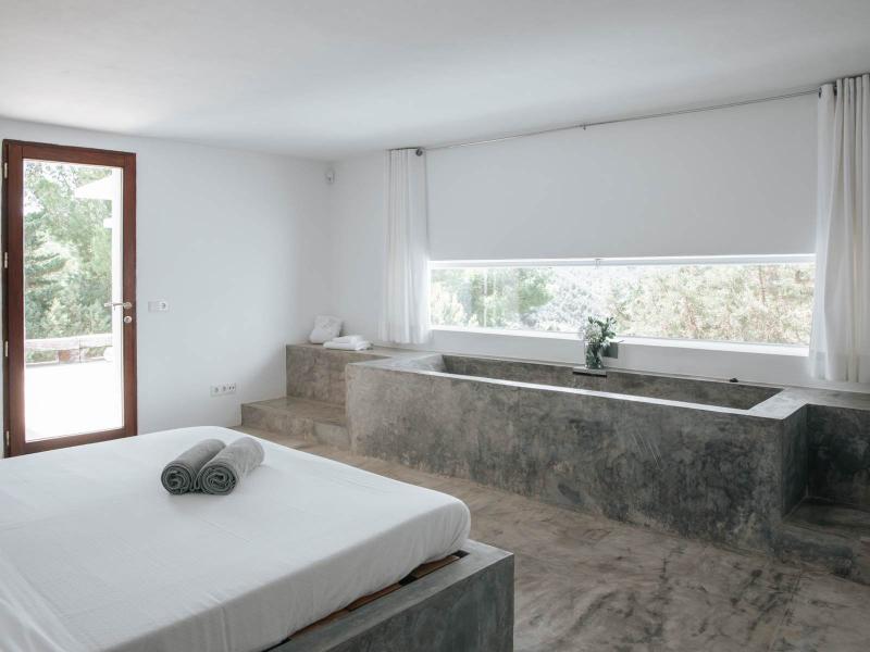 Minimalist 7-Bedroom Sea View Villa , North 