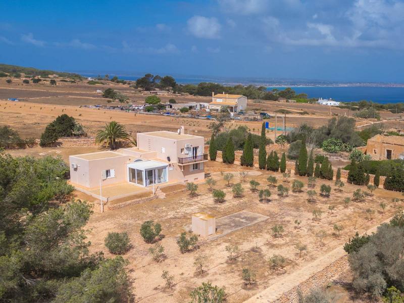 Rustic Luxury House for Sale in Sa Venda de Es Monestir, Formentera , Formentera 