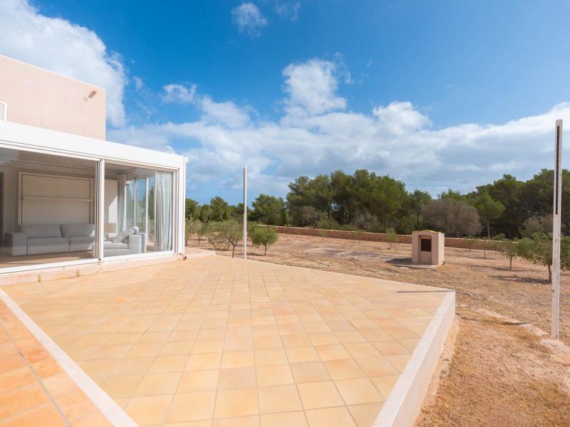 Rustic Luxury House for Sale in Sa Venda de Es Monestir, Formentera , Formentera 