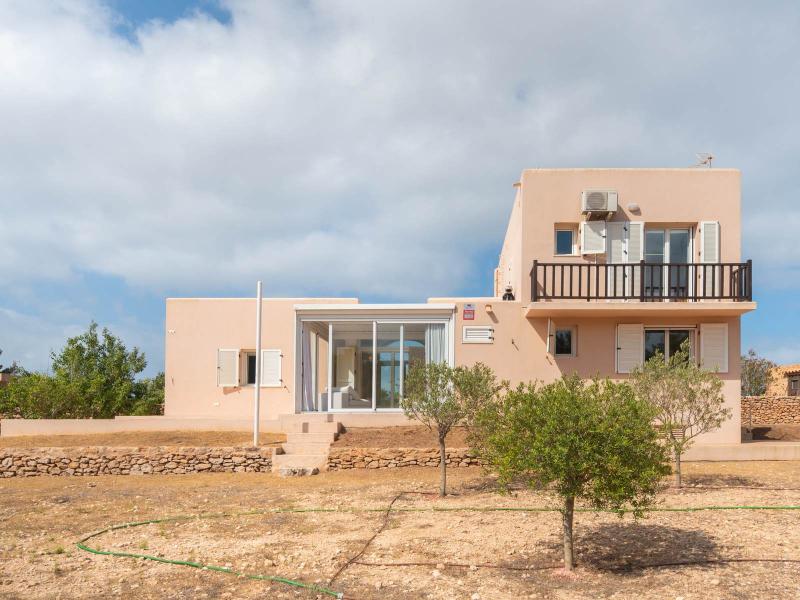 Rustic Luxury House for Sale in Sa Venda de Es Monestir, Formentera , Formentera 