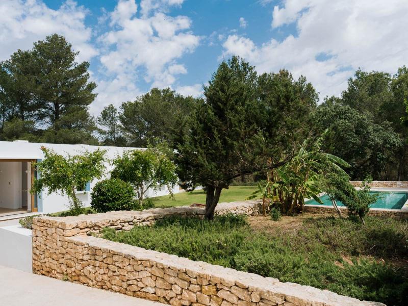 Contemporary Finca for Sale near Santa Gertrudis, Ibiza , Ibiza , Santa Gertrudis 