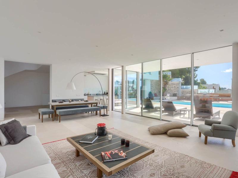 Luxury Sea View Villa for Sale in Southwest Mallorca , Costa d'en Blanes 