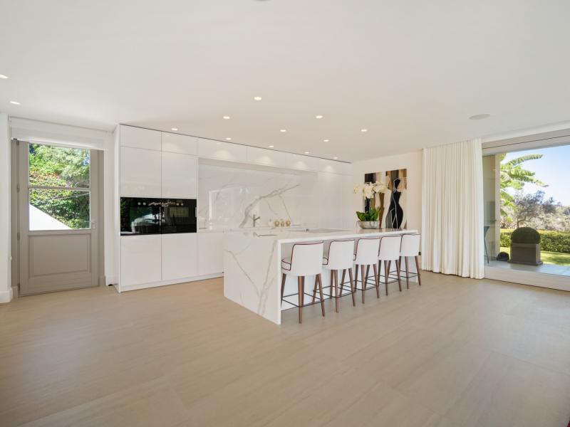Luxury Villa for Sale in Aloha, Marbella Golf Valley , Nueva Andalucia 