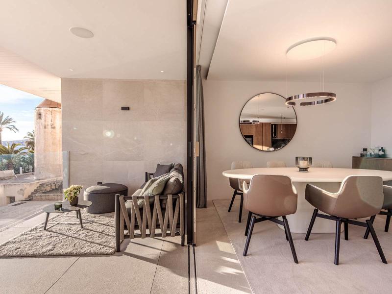 Luxury Seafront Apartment for Sale in Portixol Palma , 