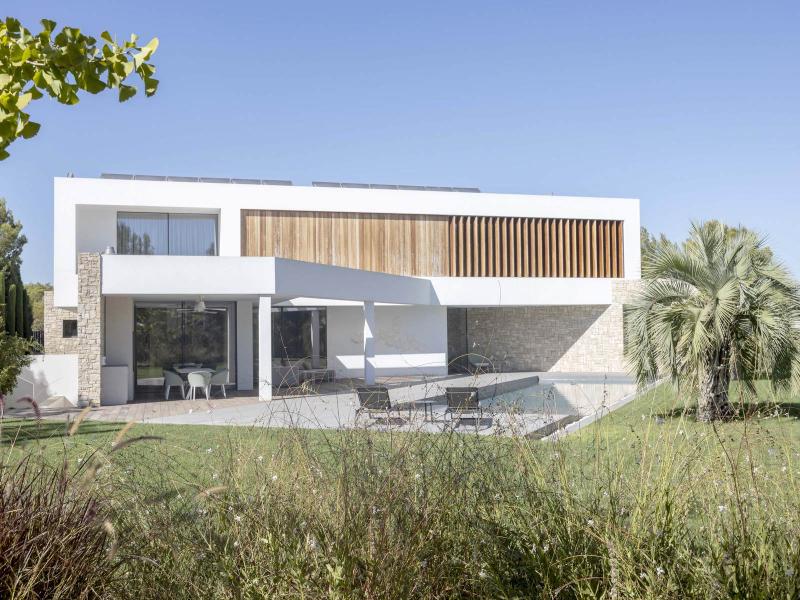 Luxury Villa for Sale on Escorpión Golf Course , Valencia 