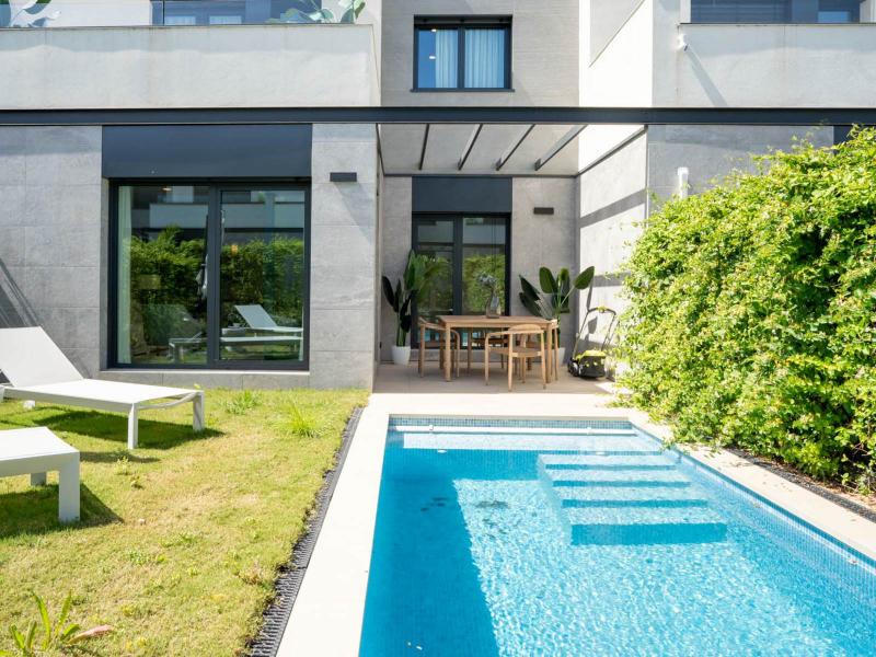 Contemporary Townhouse for Sale in La Ribera, Palma de Mallorca , Palma 