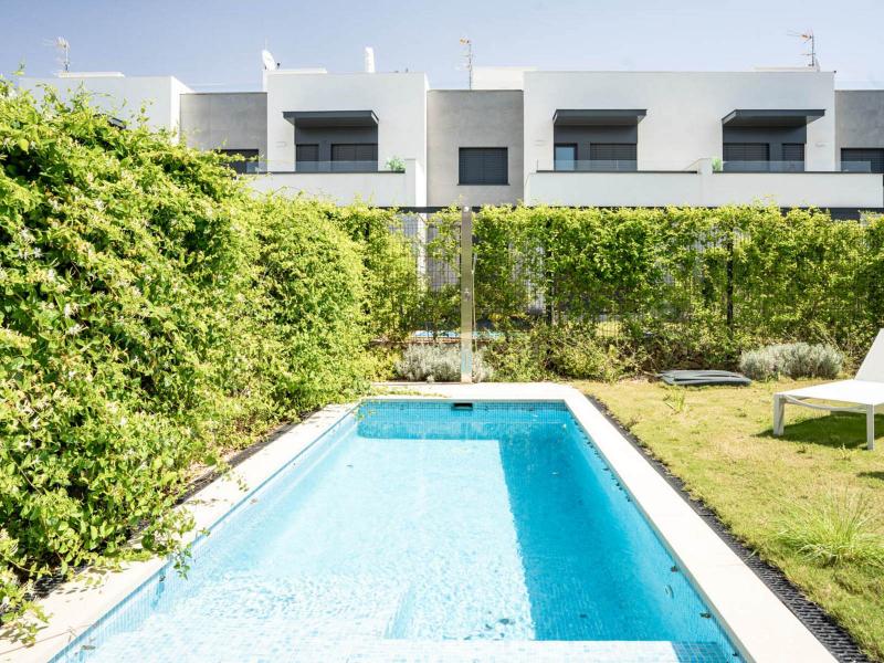 Contemporary Townhouse for Sale in La Ribera, Palma de Mallorca , Palma 