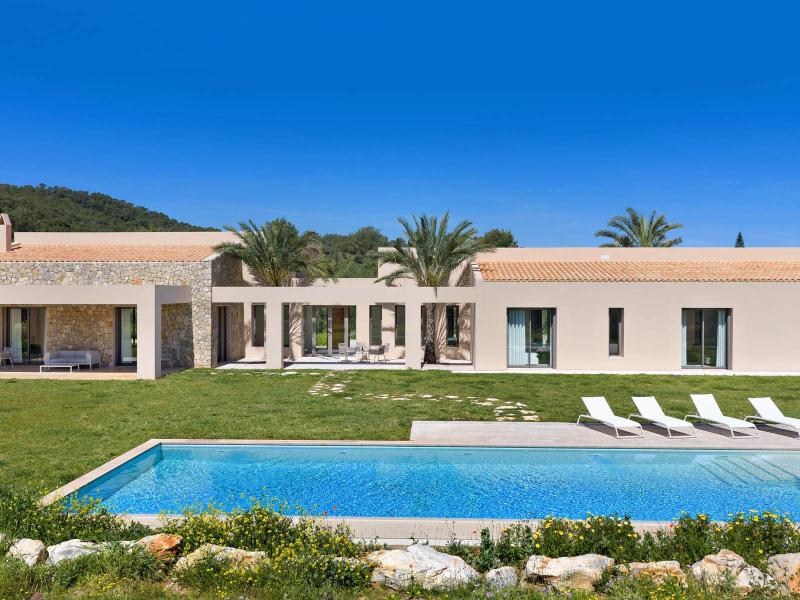 New-Build Luxury Villa for Sale in Canyamel , East 