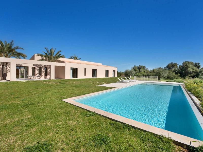 New-Build Luxury Villa for Sale in Canyamel , East 
