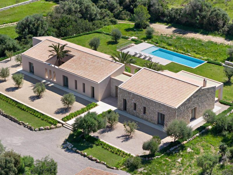 New-Build Luxury Villa for Sale in Canyamel , East 