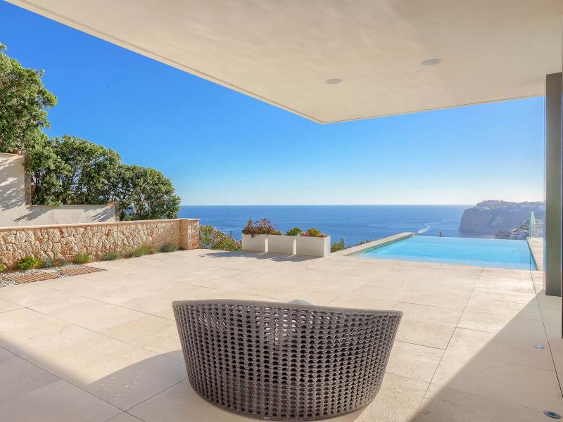 Spectacular Contemporary Villa for Sale in Cala Llamp , Port Andratx 