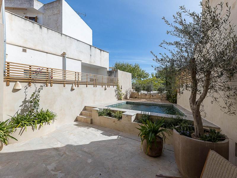 Luxury Townhouse for Sale in Alaró Mallorca , Central 