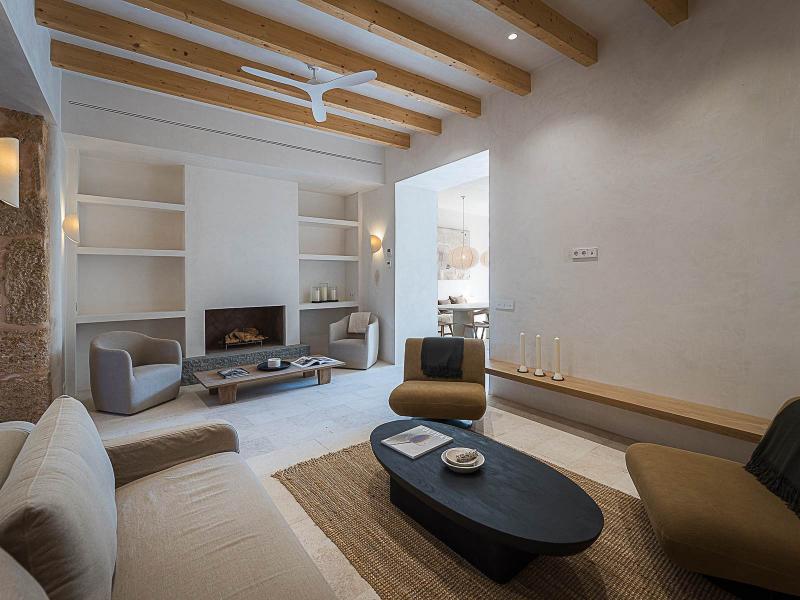 Luxury Townhouse for Sale in Alaró Mallorca , Central 