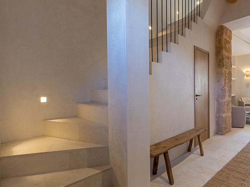Luxury Townhouse for Sale in Alaró Mallorca , Central 