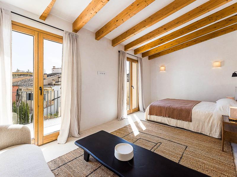 Luxury Townhouse for Sale in Alaró Mallorca , Central 