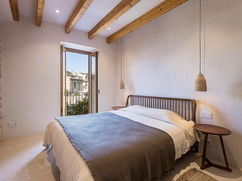 Luxury Townhouse for Sale in Alaró Mallorca , Central 