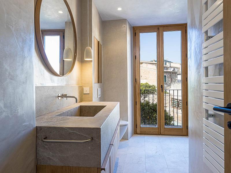 Luxury Townhouse for Sale in Alaró Mallorca , Central 