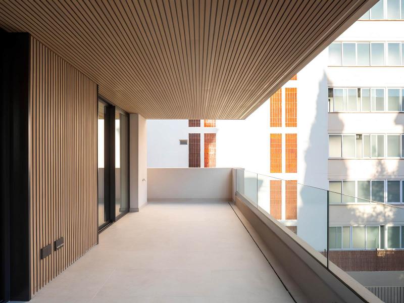 Contemporary Apartment for Sale in Mallorca with Spacious Private Terraces , Palma 