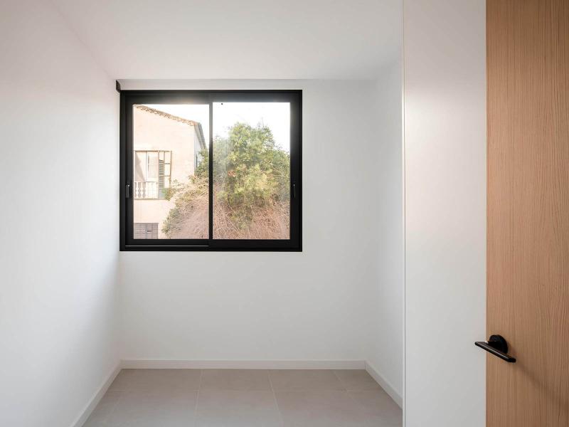 Contemporary Apartment for Sale in Mallorca with Spacious Private Terraces , Palma 