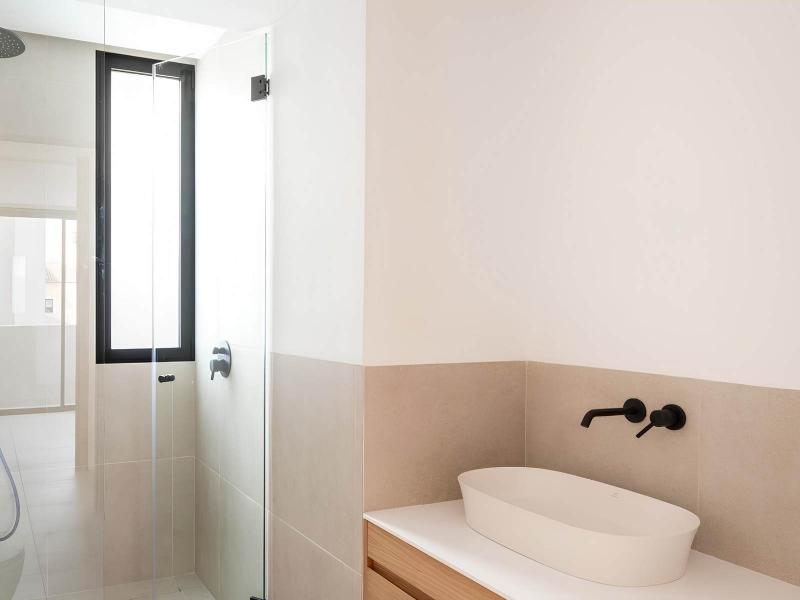 Contemporary Apartment for Sale in Mallorca with Spacious Private Terraces , Palma 
