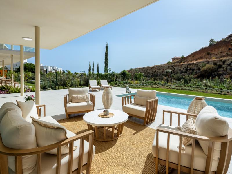 Luxury 3-Bedroom Apartment with Private Pool , Mijas 