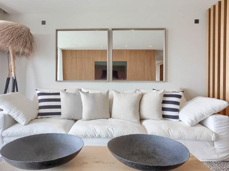 Luxury Seafront Apartments , 
