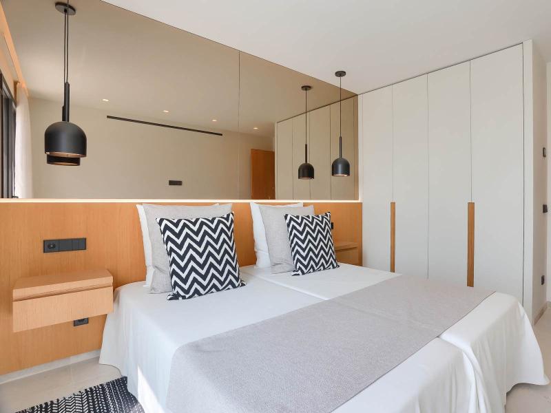 Luxury Seafront Apartments , 