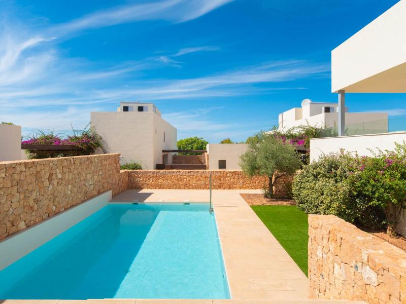 Contemporary Luxury Villa , San Jose 