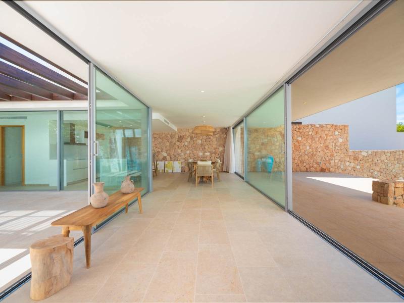Contemporary Luxury Villa , San Jose 