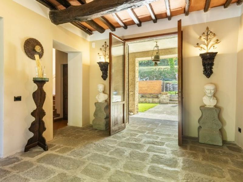 Country House/Farmhouse for sale for sale in Firenze - Greve in Chianti , 