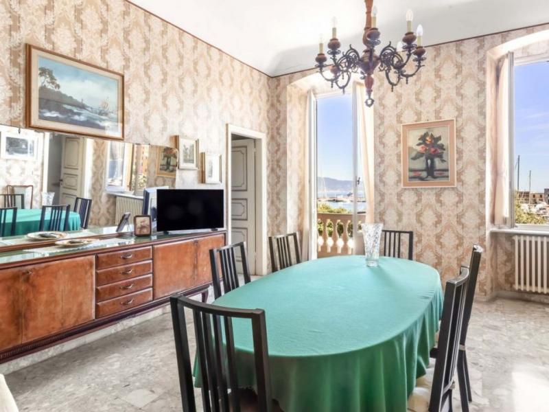 Prestigious Seafront Apartment for Sale , 