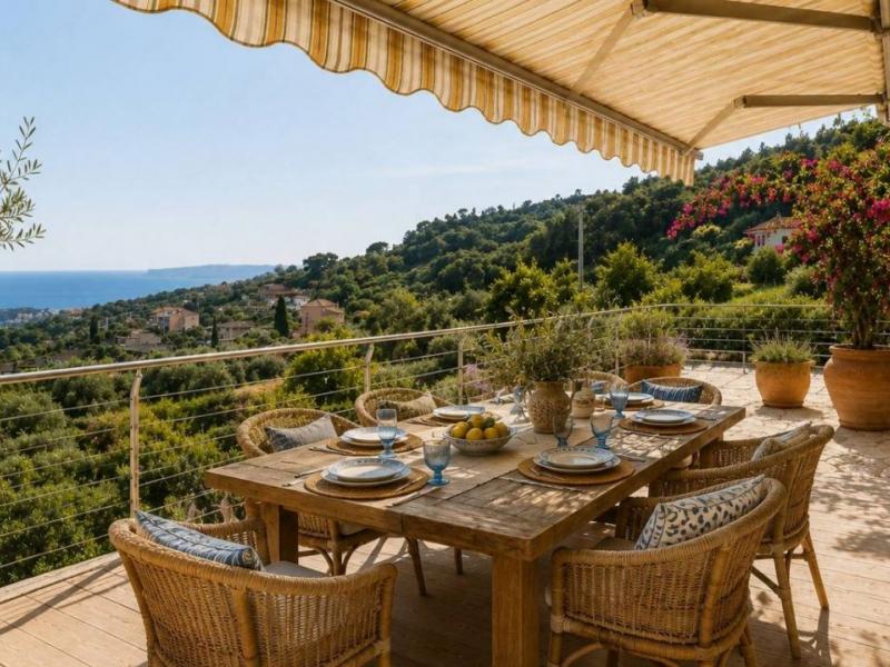 Luxury Sea View Villa with Infinity Pool for Sale in Varazze, Liguria , 