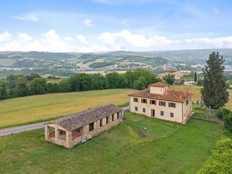 Country House/Farmhouse for sale for sale in Siena - San Gimignano , 