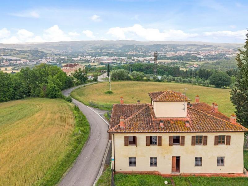 Country House/Farmhouse for sale for sale in Siena - San Gimignano , 