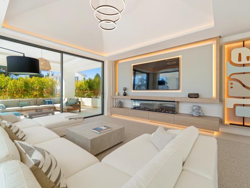 Contemporary Luxury Villa for Sale in San Pedro de Alcántara, Marbella , San Pedro 