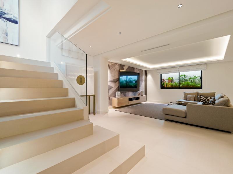 Contemporary Luxury Villa for Sale in San Pedro de Alcántara, Marbella , San Pedro 