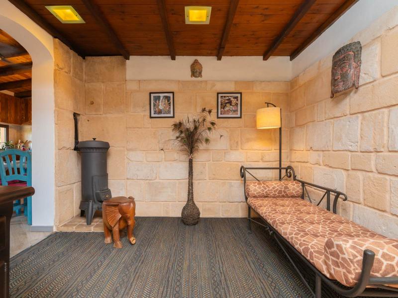 Charming Countryside Villa for Sale in Benimussa, Ibiza , 