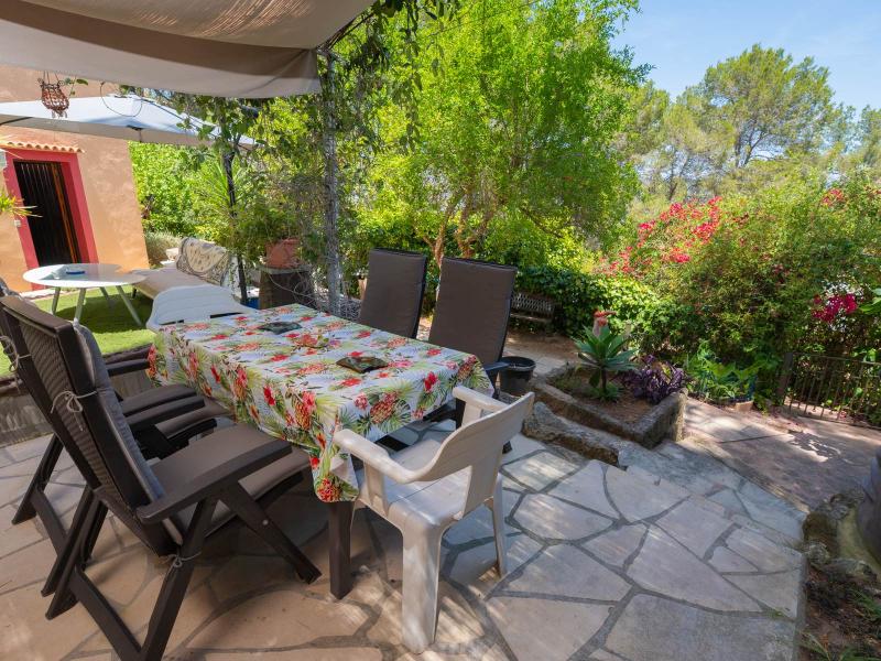Charming Countryside Villa for Sale in Benimussa, Ibiza , 