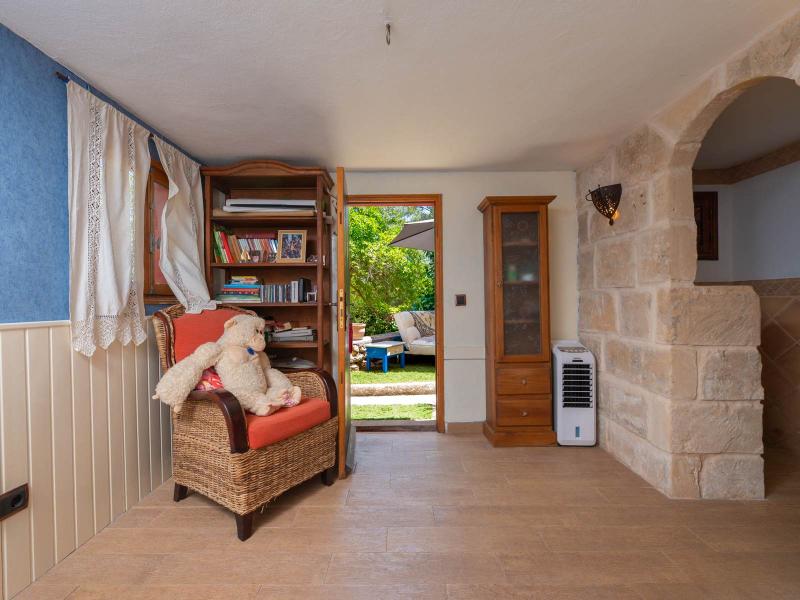 Charming Countryside Villa for Sale in Benimussa, Ibiza , 