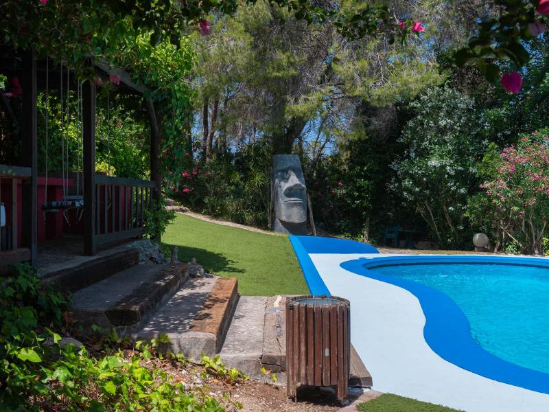 Charming Countryside Villa for Sale in Benimussa, Ibiza , 