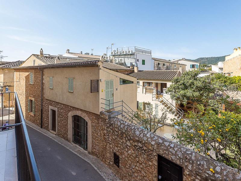 Luxury Townhouse for Sale in Alaró Mallorca , Central 