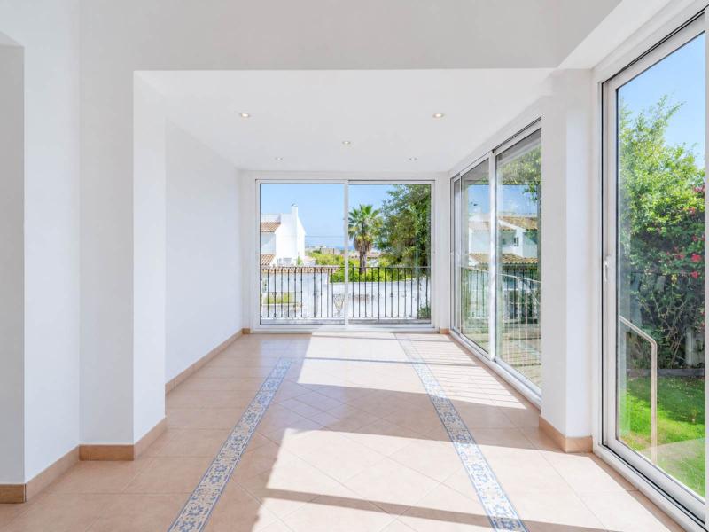 Spacious Family Home , Sitges 