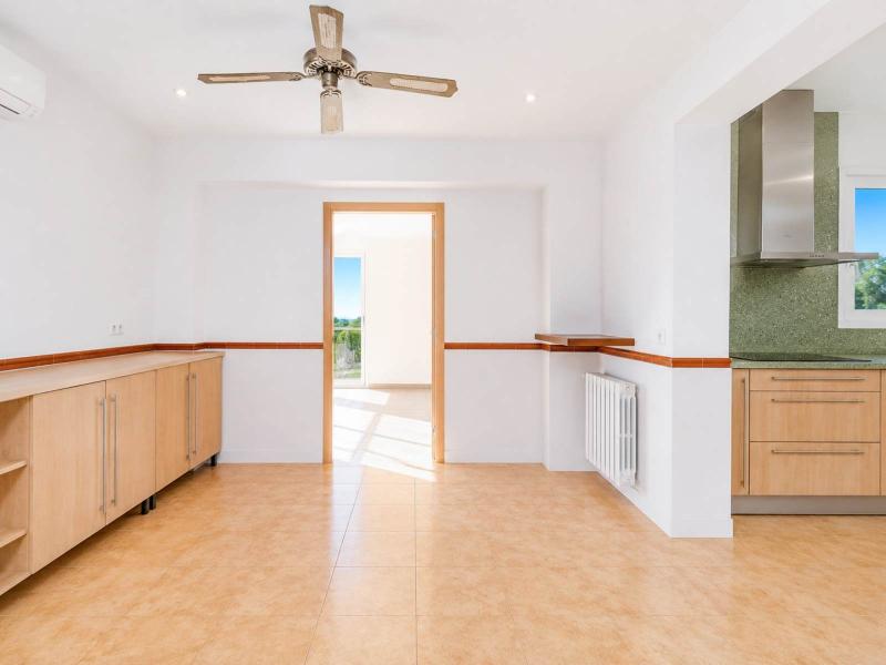 Spacious Family Home , Sitges 
